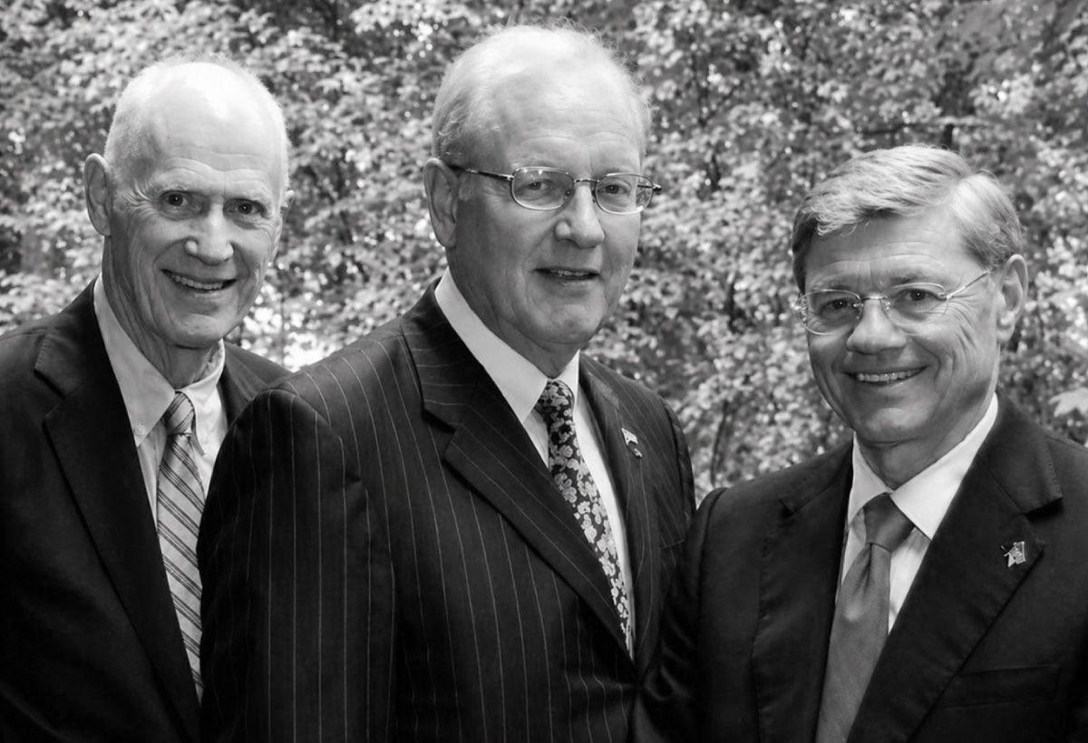 Bowie Kuhn, George Schwartz, and Tom Monaghan in 2001